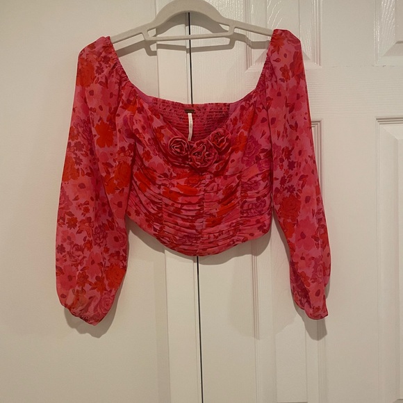 Free People Oh Lala Floral Rosette Crop Top Pink Red Y2K 90’s Valentine’s - Picture 3 of 6